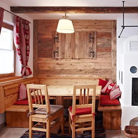 Skihuetten Lang Auf 1700 M In Hochkrimml, Zillertal Arena Apartment