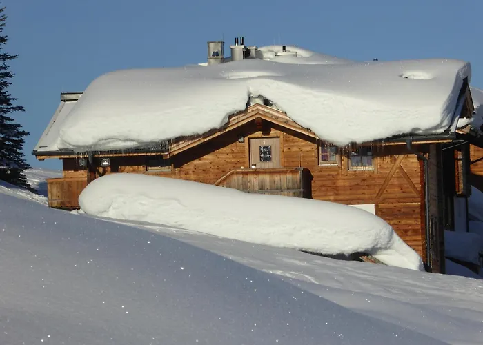 Skihuetten Lang Auf 1700 M In Hochkrimml, Zillertal Arena * Krimml