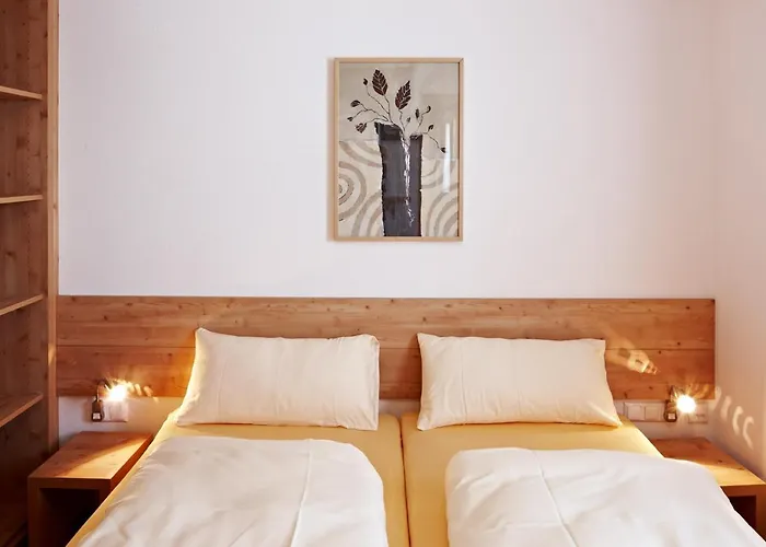 Skihuetten Lang Auf 1700 M In Hochkrimml, Zillertal Arena Krimml